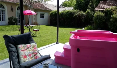 Le spa, côté jardin